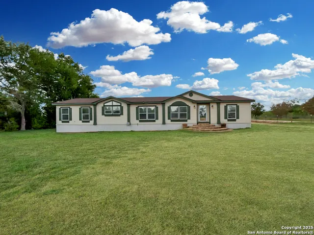 $2,095 | 9611 Hildebrandt Road, San Antonio, TX 78223