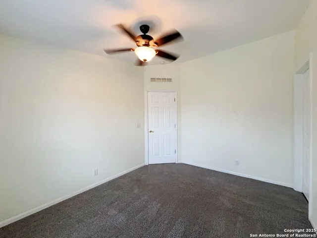 $2,095 | 9611 Hildebrandt Road, San Antonio, TX 78223