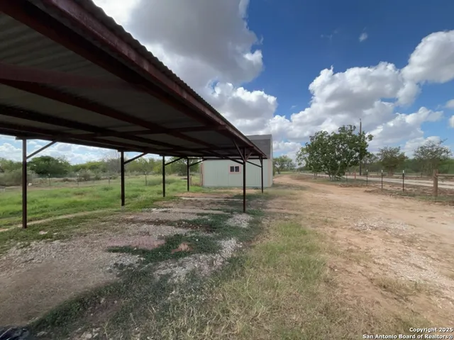 $2,095 | 9611 Hildebrandt Road, San Antonio, TX 78223