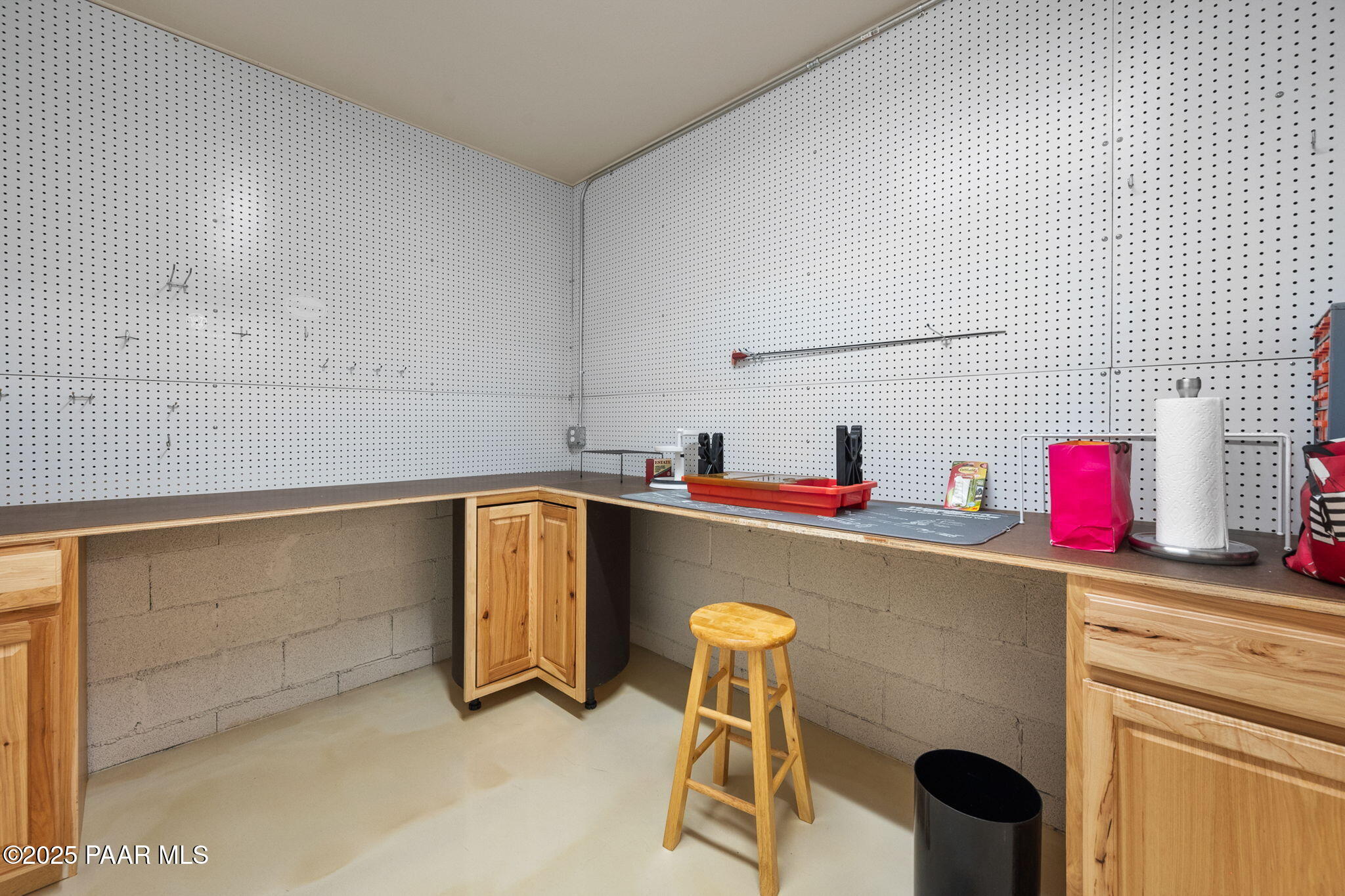 950 Grapevine Lane Prescott, AZ 86305 - Photo 58 of 69 58-Workshop Interior_3