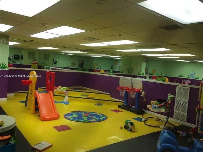 1901 Brickell Avenue, Unit B1804 Miami, FL 33129 - Photo 17 of 17