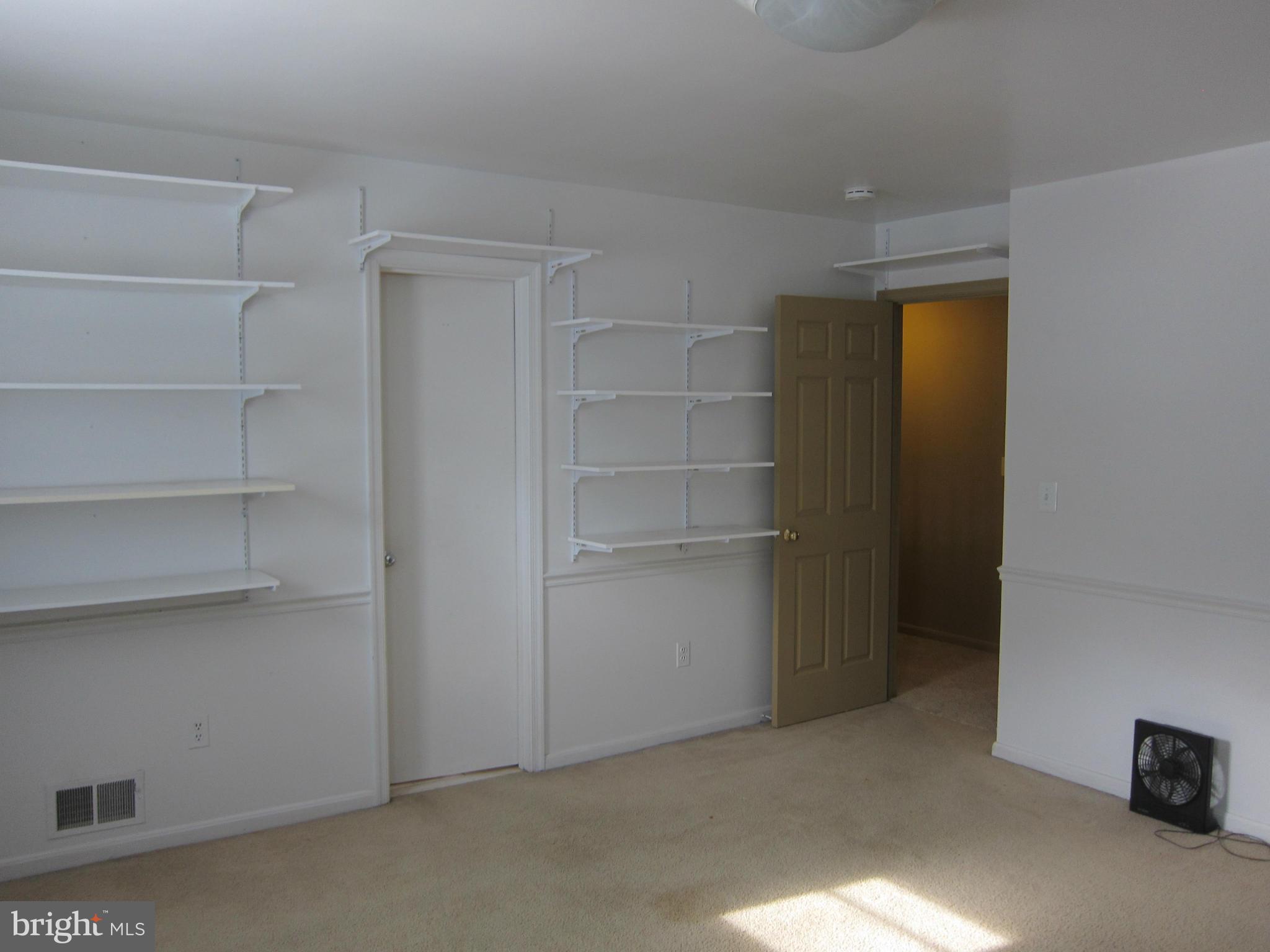 54 Redding Ridge Drive Gaithersburg, MD 20878 - Photo 19 of 29 Bedroom