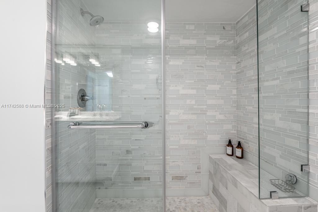 2951 South Bayshore Drive, Unit 907/909 Miami, FL 33133 - Photo 13 of 31