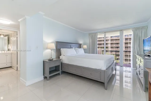 $1,299,000 | 2951 South Bayshore Drive, Unit 907/909, Miami, FL 33133