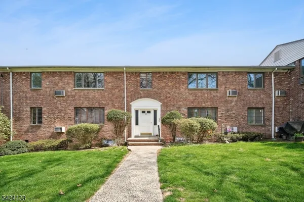 $2,700 | 69B Troy Drive, Springfield, NJ 07081