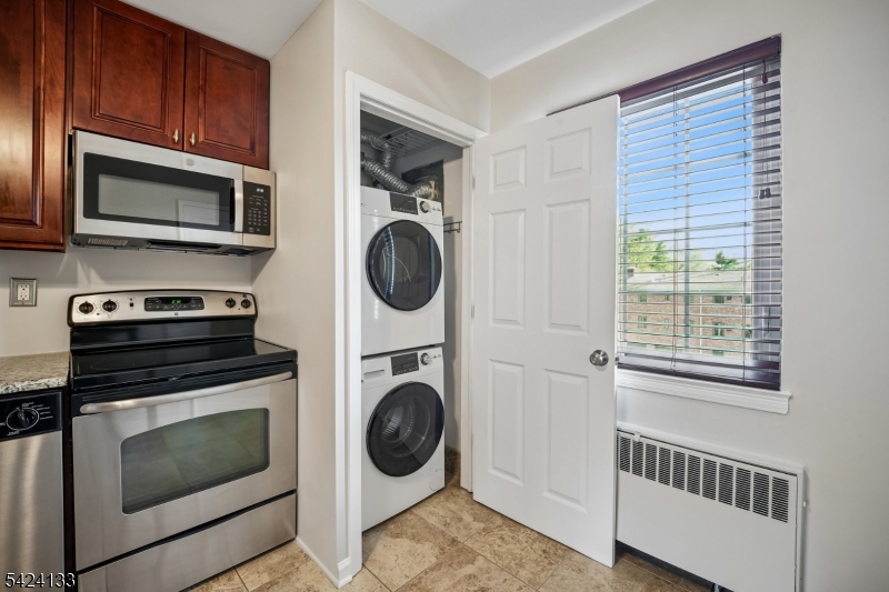 69B Troy Drive Springfield, NJ 07081 - Photo 21 of 23