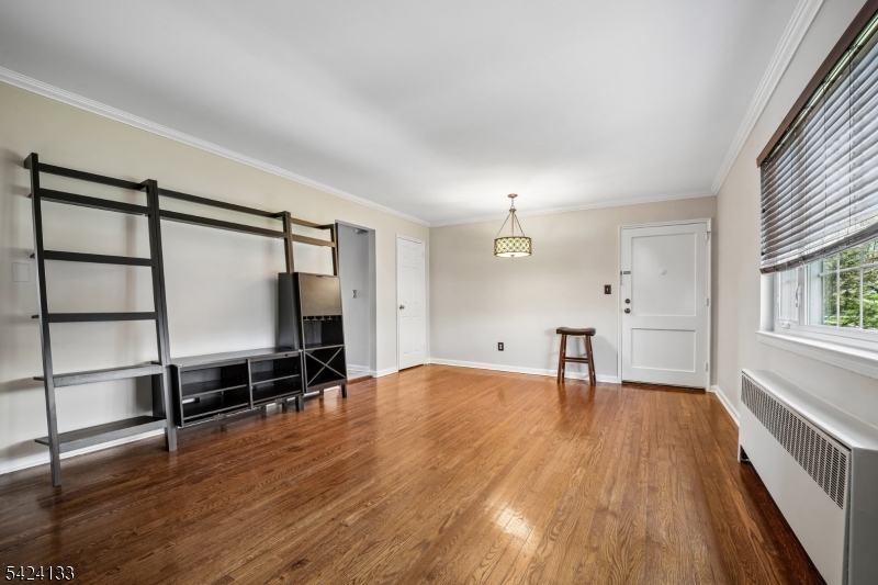 69B Troy Drive Springfield, NJ 07081 - Photo 4 of 23