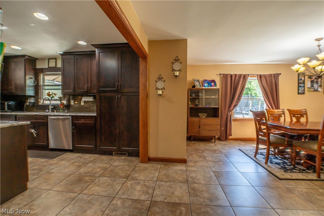 5671 Akron Road Smithville, OH 44677 - Photo 26 of 50