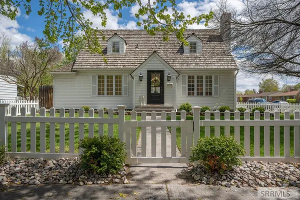 $470,000 | 2095 S Boulevard, Idaho Falls, ID 83404