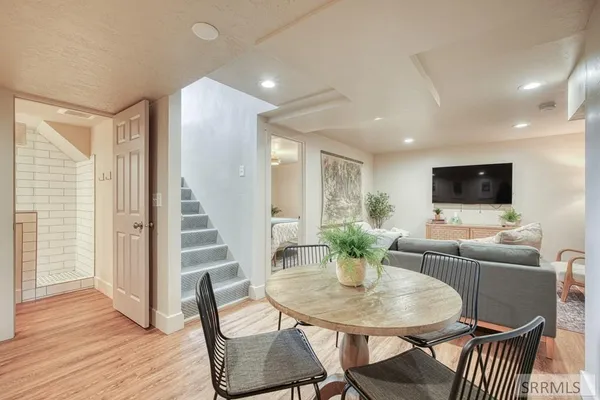 $470,000 | 2095 S Boulevard, Idaho Falls, ID 83404