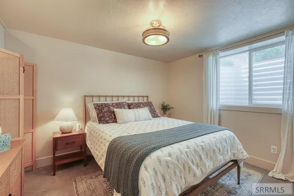 $470,000 | 2095 S Boulevard, Idaho Falls, ID 83404