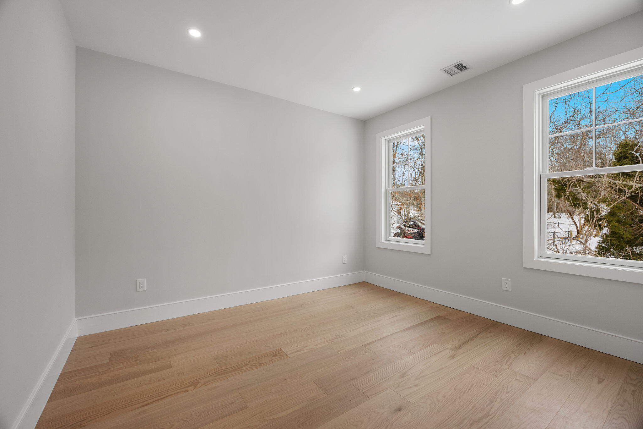 28 Spinnaker Street Sandwich, MA 02563 - Photo 40 of 55 a view of an empty room with a window