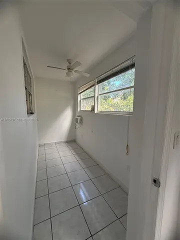 $1,550 | 2940 Northeast 203rd Street, Unit C111, Aventura, FL 33180