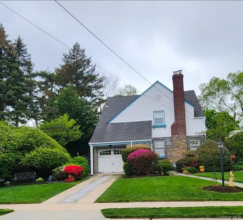 $839,999 | 35 Hanson Place, Malverne, NY 11565
