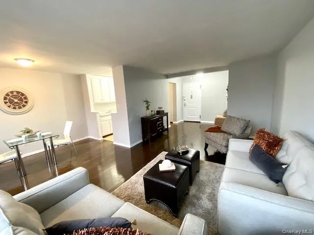 $2,545 | 43-60 Douglaston Parkway, Unit 101 | Douglaston