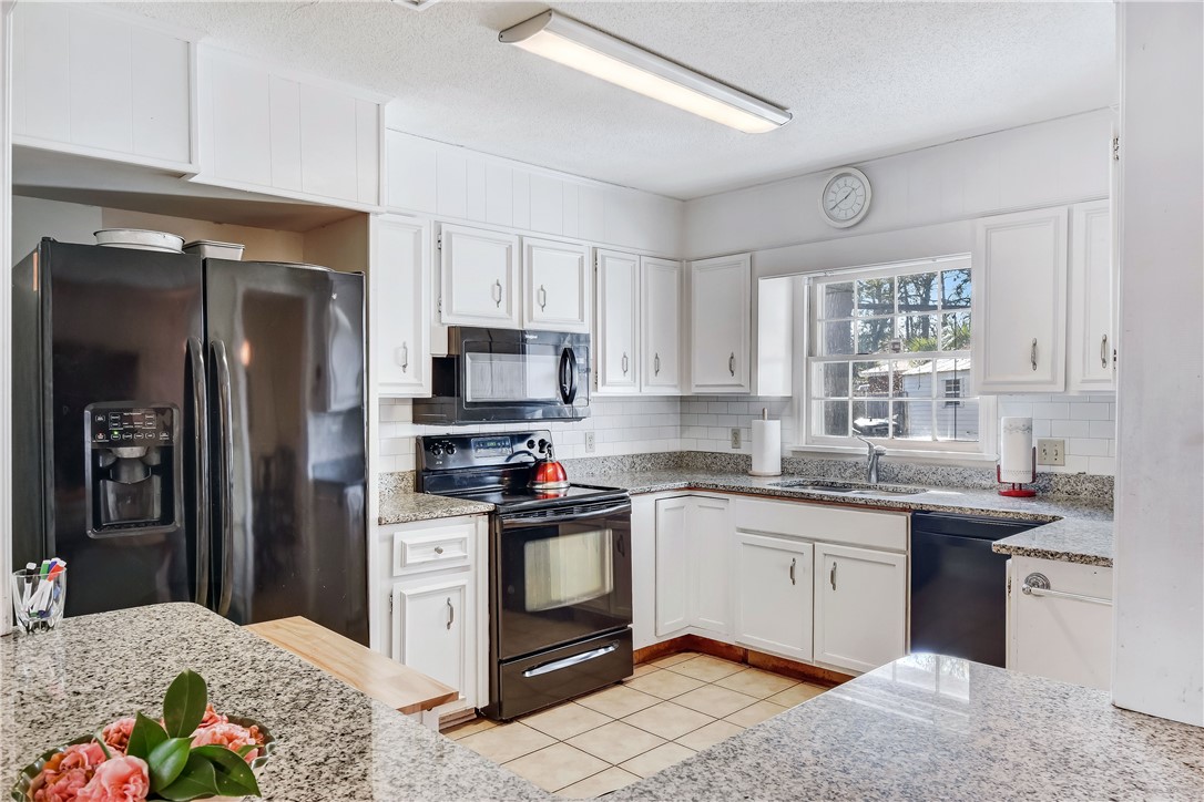 503 Marsh Circle St. Simons Island, GA 31522 - Photo 12 of 33