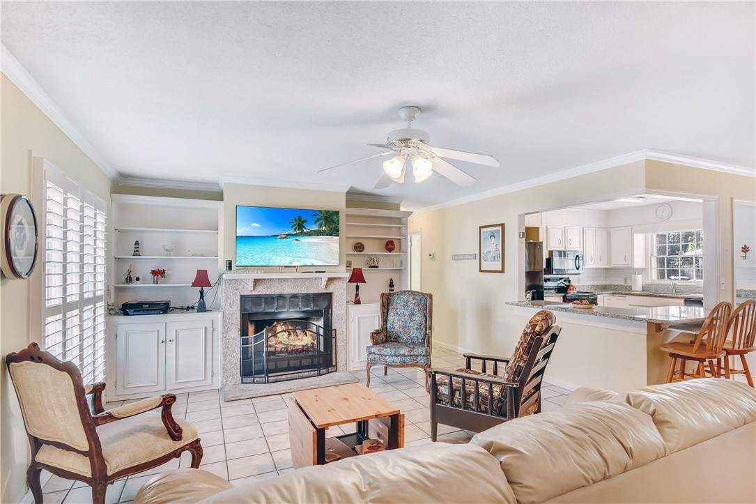 503 Marsh Circle St. Simons Island, GA 31522 - Photo 4 of 33