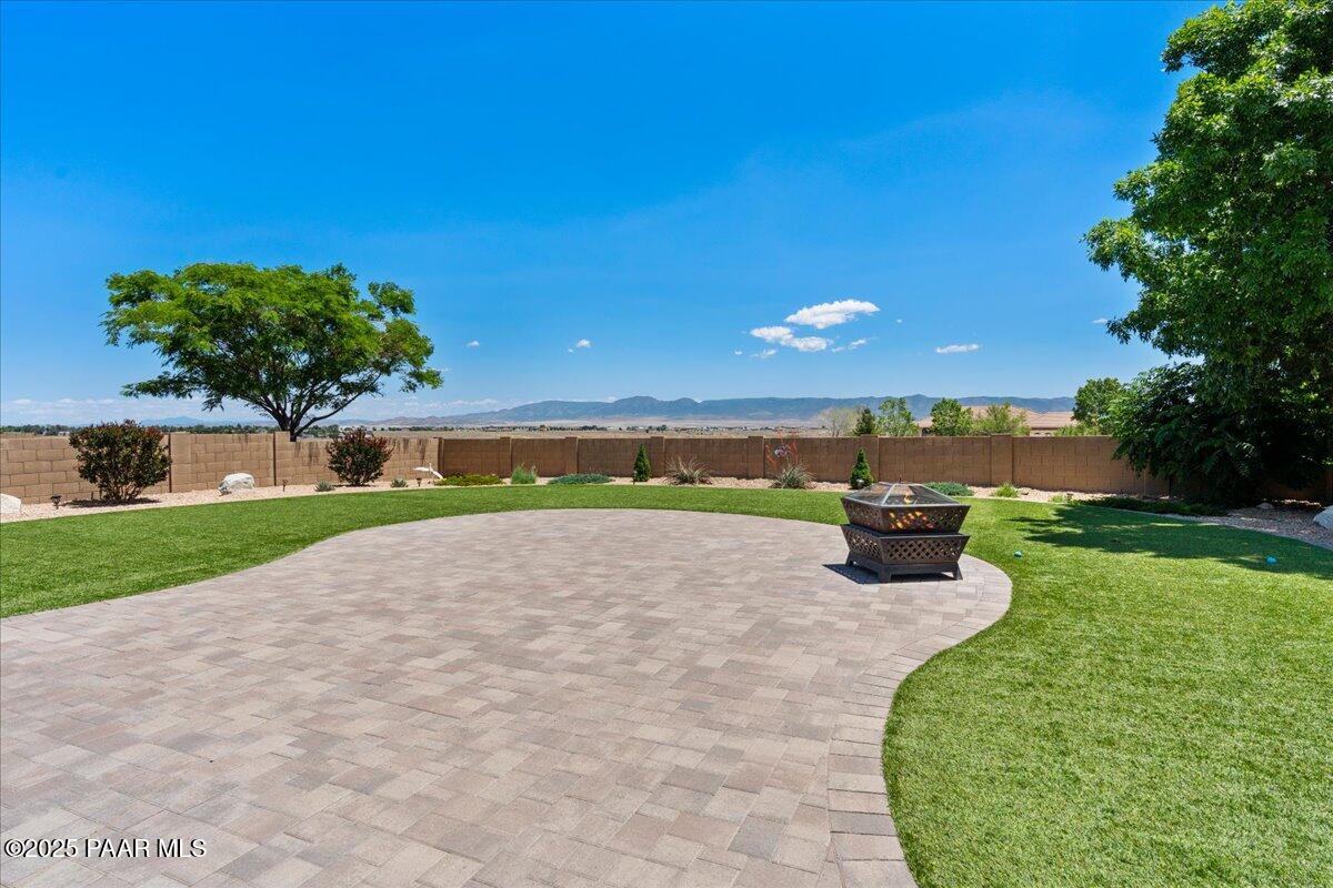 1915 North Bittersweet Way Prescott Valley, AZ 86314 - Photo 28 of 45 27-Backyard View