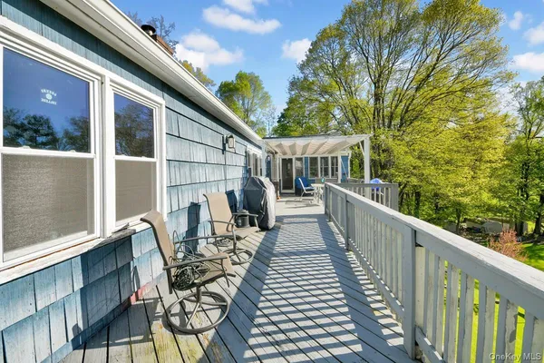 $499,900 | 225 Lafayette Avenue, Cortlandt Manor, NY 10567