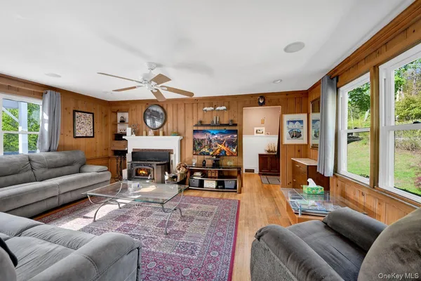 $499,900 | 225 Lafayette Avenue, Cortlandt Manor, NY 10567