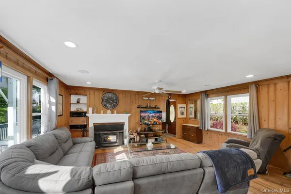 $499,900 | 225 Lafayette Avenue, Cortlandt Manor, NY 10567