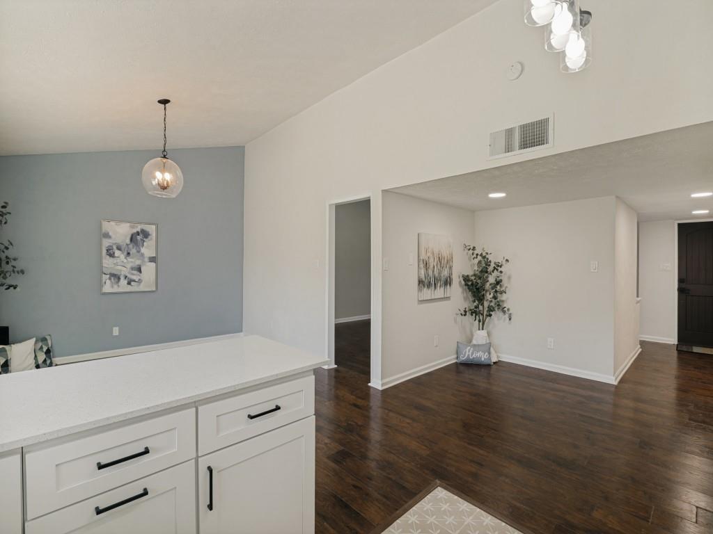 2036 Apple Valley Road Plano, TX 75023 - Photo 11 of 24