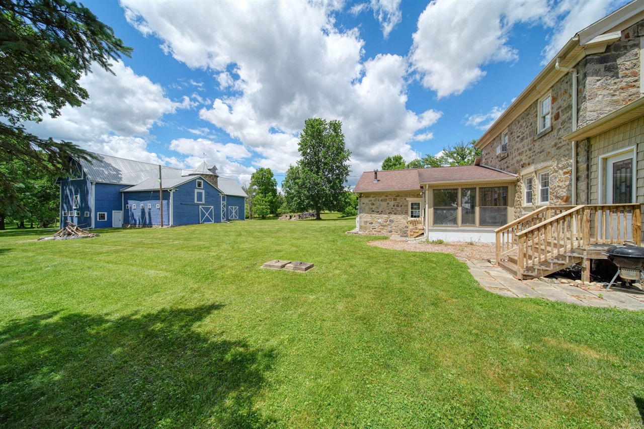 208 Glasgow Road Jackson, MI 49201 - Photo 74 of 99