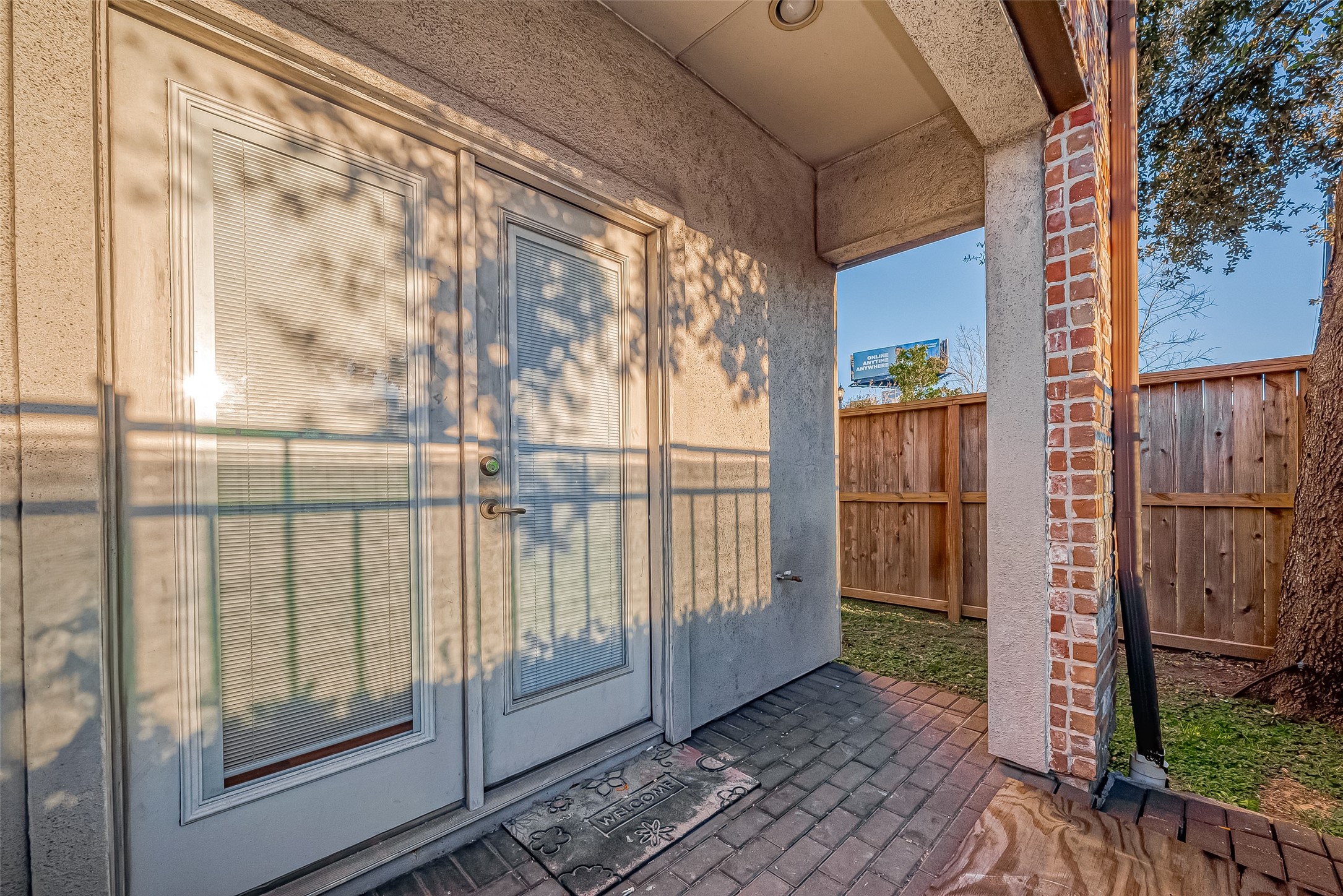 2227 Chenevert Street Houston, TX 77003 - Photo 24 of 24 a view of a balcony with wooden floor
