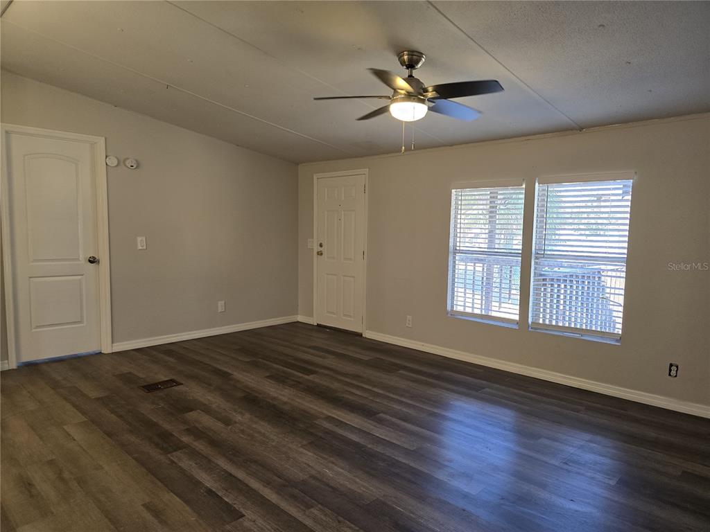 8013 Formby Street Riverview, FL 33578 - Photo 5 of 27