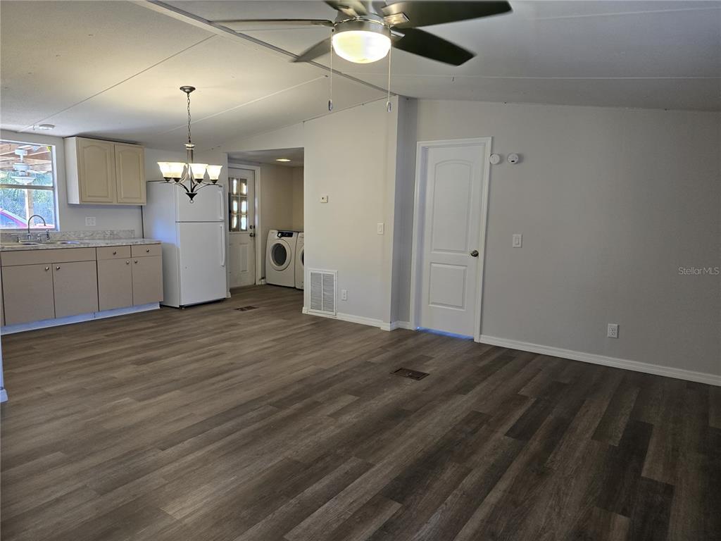 8013 Formby Street Riverview, FL 33578 - Photo 6 of 27