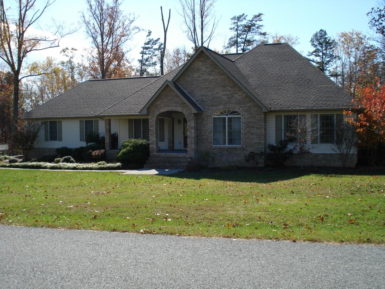 104 Claybrook Court Blue Ridge, VA 24064 - Photo 1 of 74 Main
