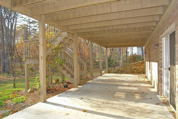 104 Claybrook Court Blue Ridge, VA 24064 - Photo 66 of 74 65