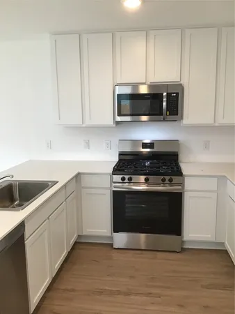 $144,640 | 950 Pertuso Lane, Huffman, TX 77336