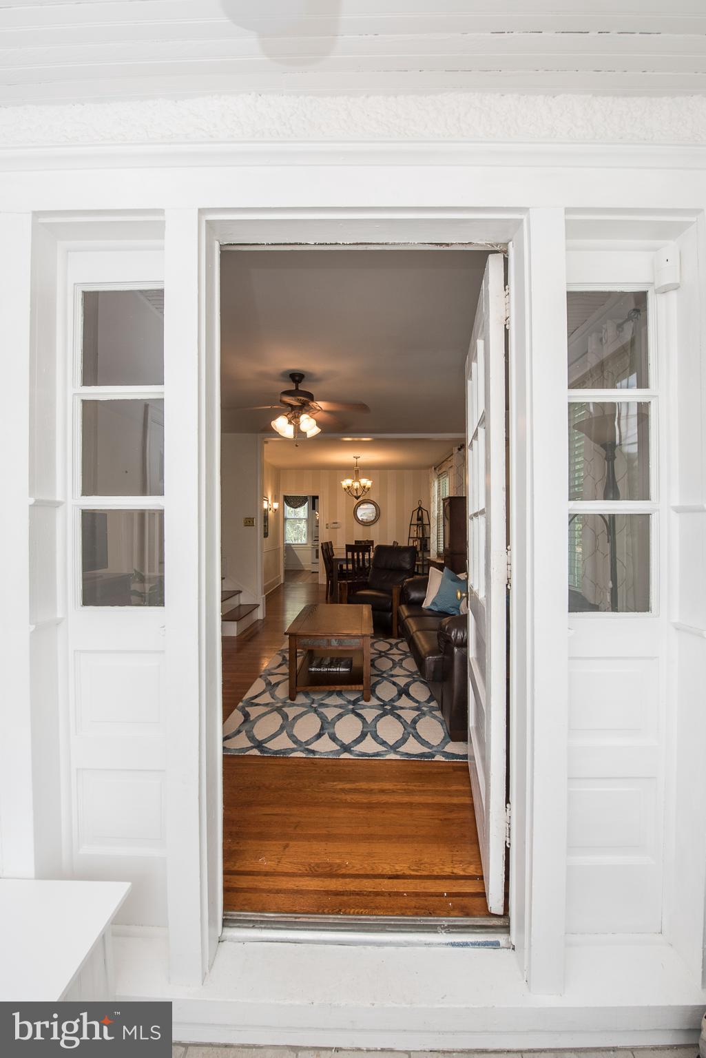 624 Wynnewood Road Ardmore, PA 19003 - Photo 4 of 29 Gallery Image 4