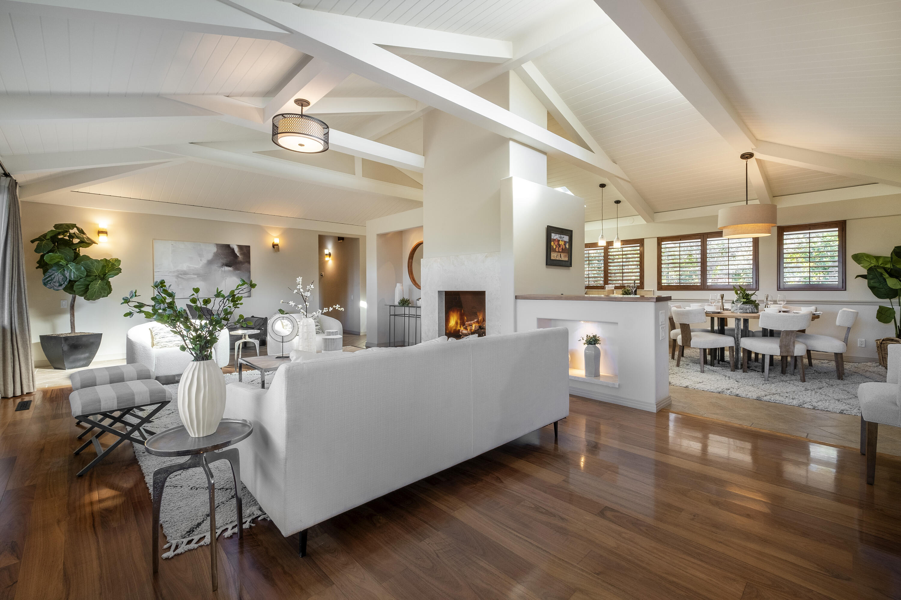 985 Monte Drive Santa Barbara, CA 93110 - Photo 29 of 29 a living room with furniture and view of kitchen