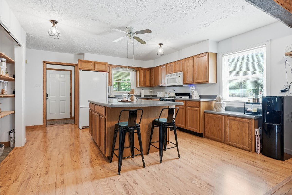 500 North Pearl Street Forrest, IL 61741 - Photo 9 of 40