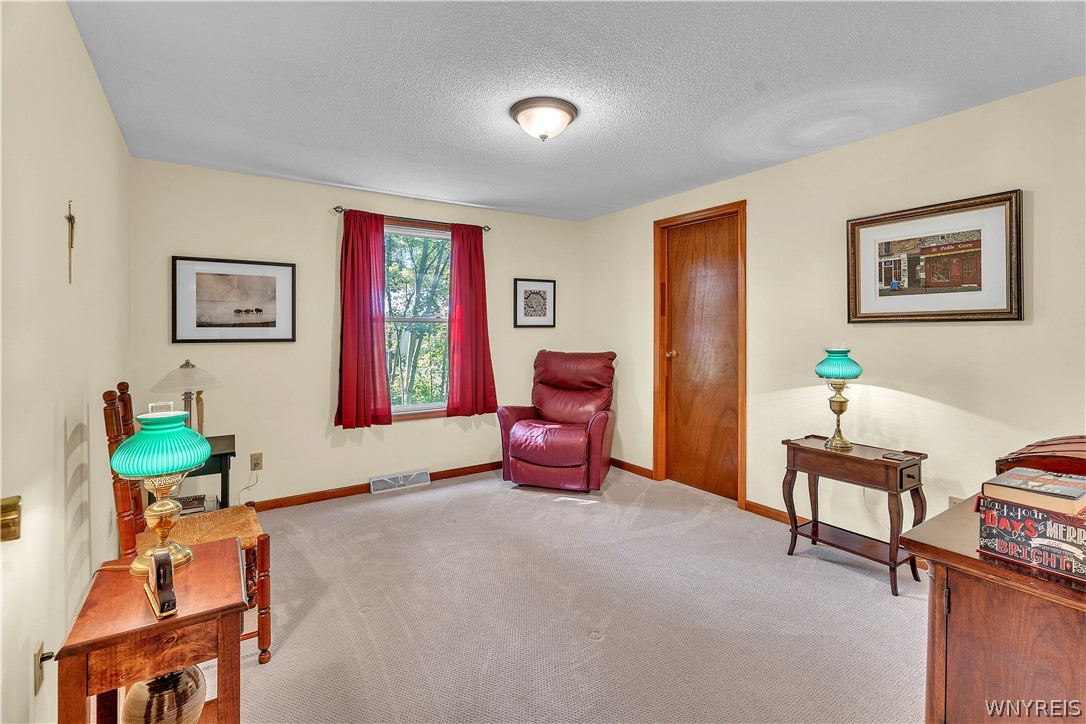 6720 Minnick Road Lockport, NY 14094 - Photo 13 of 33 Bedroom 2