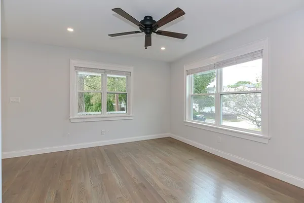 $3,700 | 6 Lord Terrace, Unit 1, Woburn, MA 01801