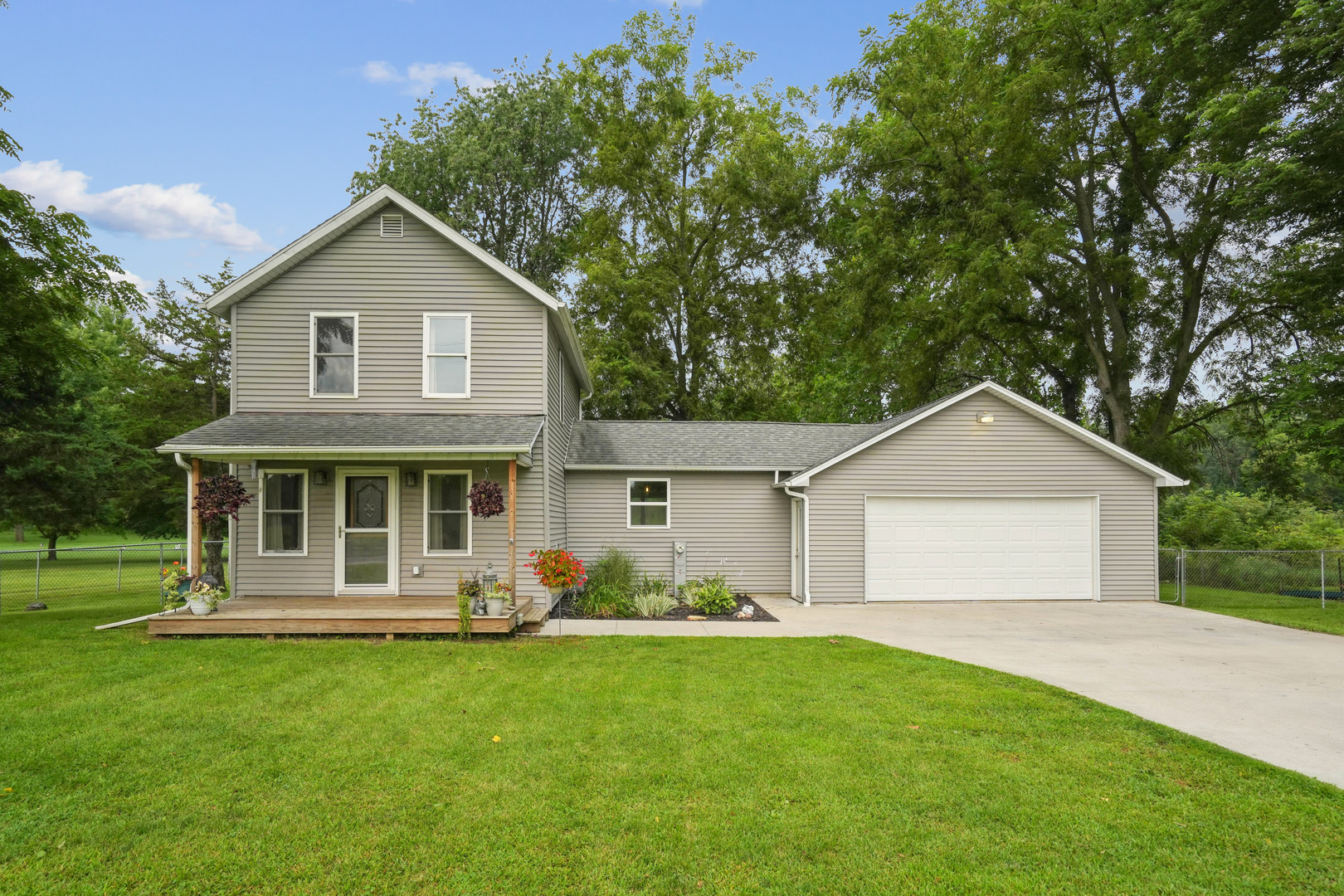 4491 Bishop Road Prophetstown, IL 61277 - Photo 1 of 27 Gallery Image 1