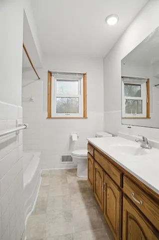 $319,900 | 7809 Georgia Avenue North, Brooklyn Park, MN 55445