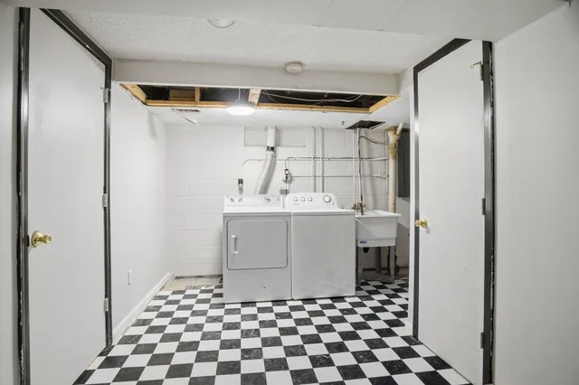 $319,900 | 7809 Georgia Avenue North, Brooklyn Park, MN 55445