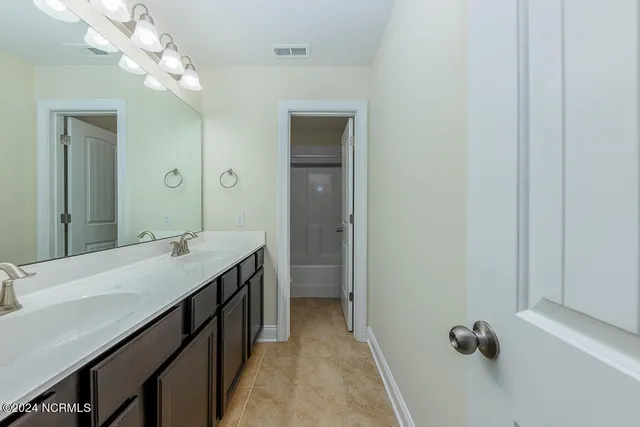 $2,275 | 150 Finch Lane, New Bern, NC 28560