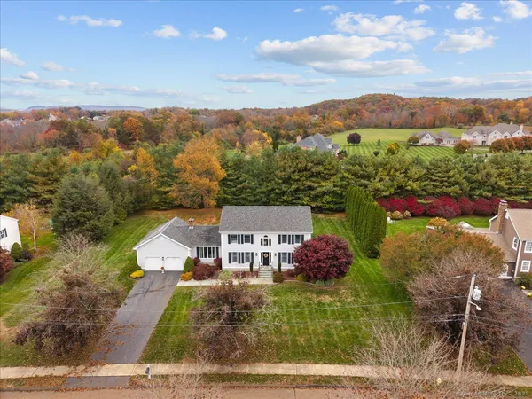 $839,000 | 32 Justine Drive, North Haven, CT 06473