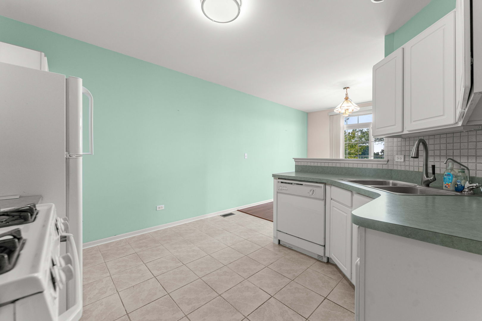16848 South Sunset Ridge Court, Unit 2 Lockport, IL 60441 - Photo 10 of 34 Gallery Image 10