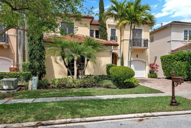 $12,000 | 17931 Lake Azure Way, Boca Raton, FL 33496