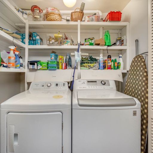 816 High Point Ridge Road Franklin, TN 37069 - Photo 36 of 40 a utility room with dryer and washer