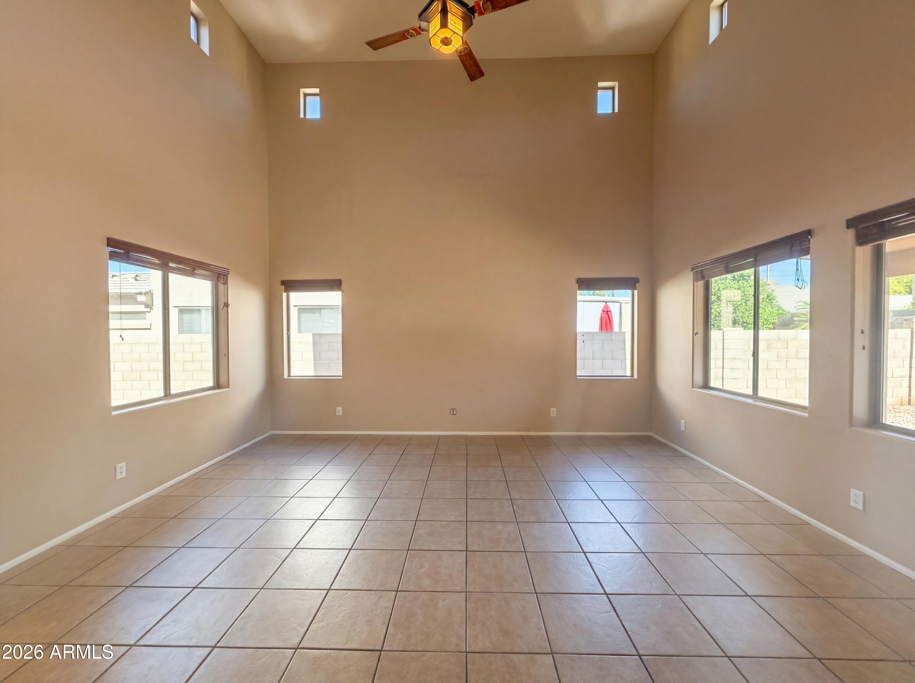 2634 East Ridge Creek Road Phoenix, AZ 85024 - Photo 13 of 39 listing_12