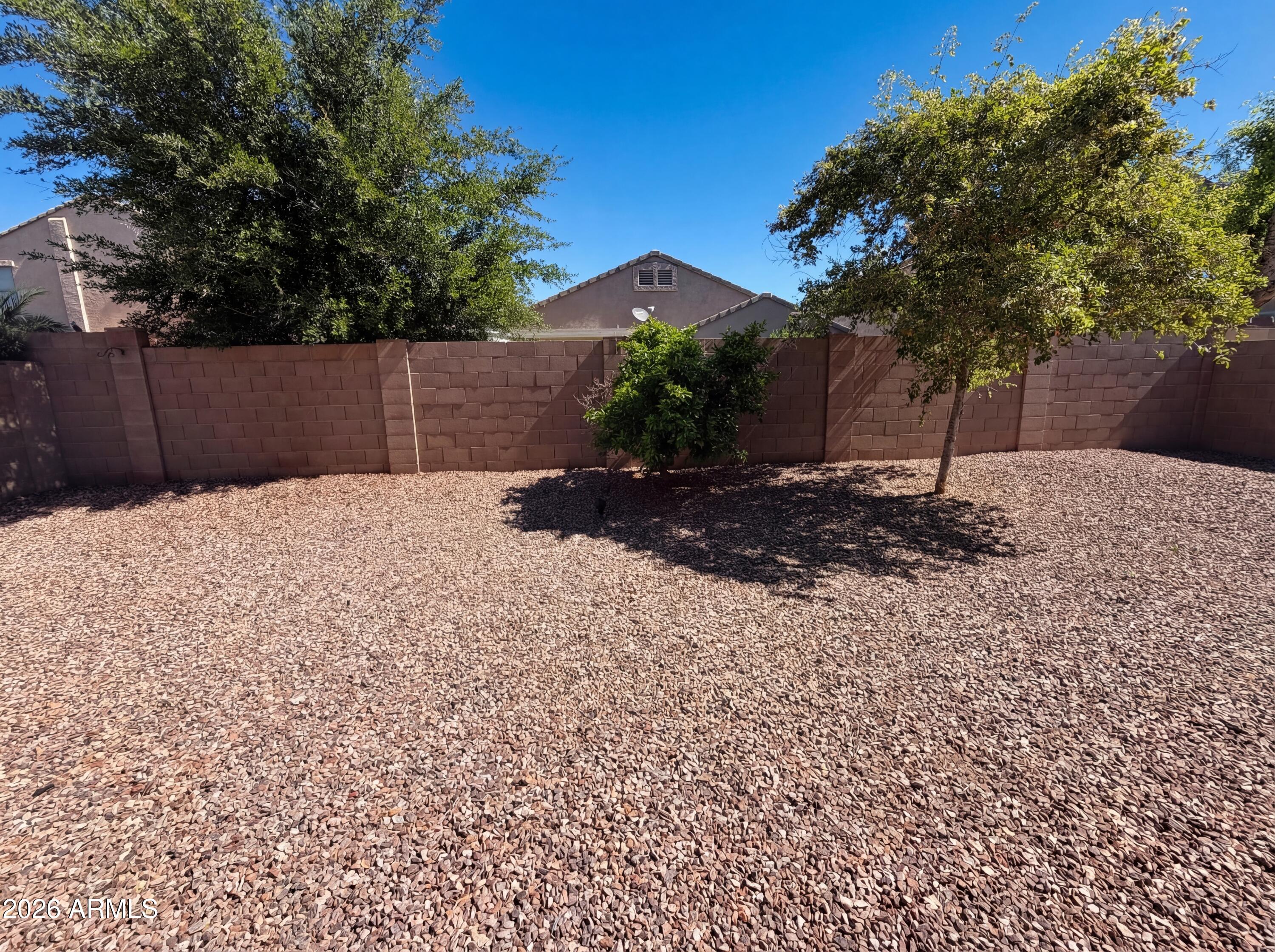 2634 East Ridge Creek Road Phoenix, AZ 85024 - Photo 22 of 39 listing_21