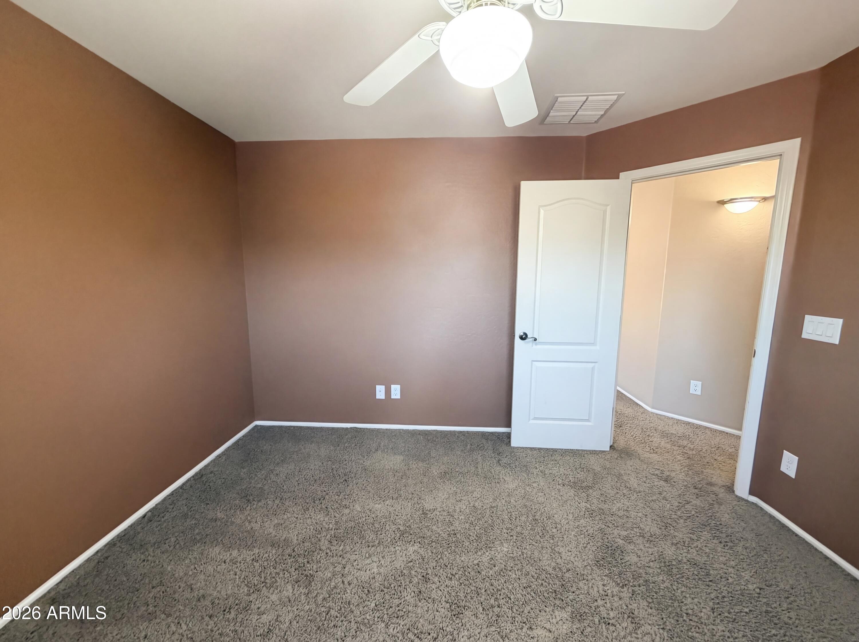 2634 East Ridge Creek Road Phoenix, AZ 85024 - Photo 30 of 39 listing_29