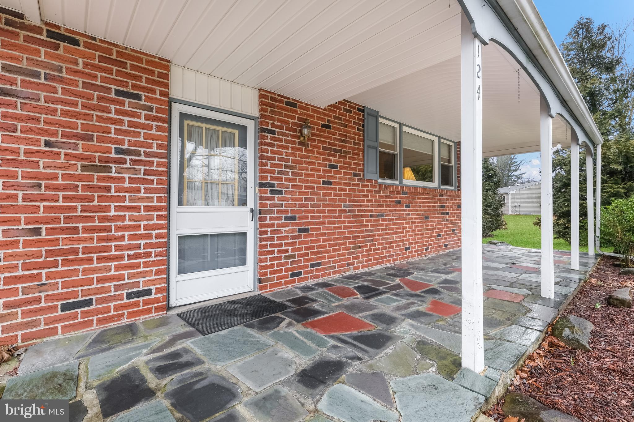 124 Cherokee Road Doylestown, PA 18901 - Photo 14 of 28 Gallery Image 14